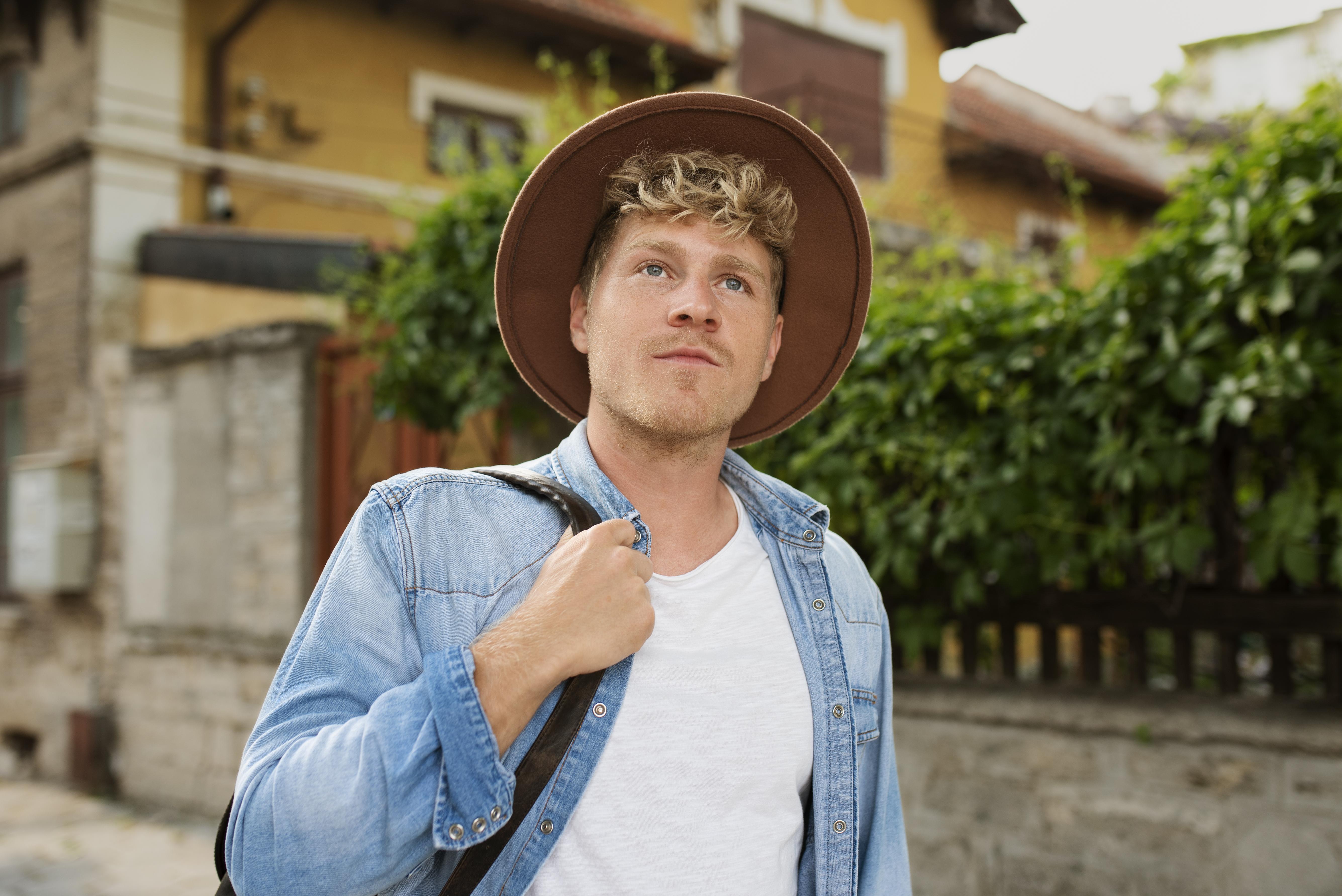 <em>Lucas M., Canbera</em>